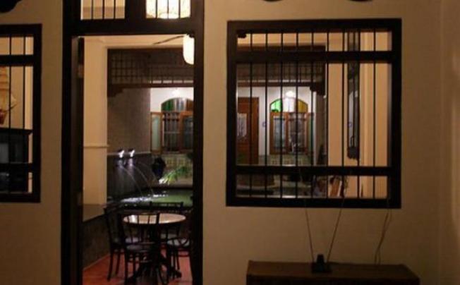 Фото отеля 99 Oldtown Boutique Guesthouse