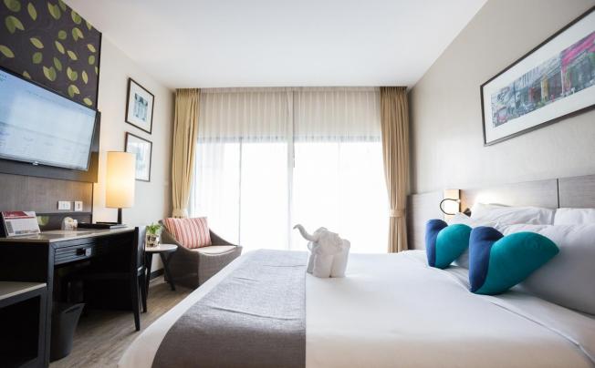 Фото отеля Deevana Plaza Phuket Hotel