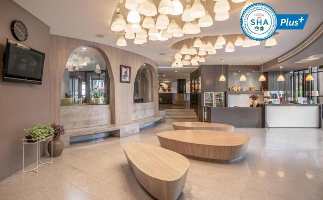 Фото отеля Ipavilion Phuket Hotel