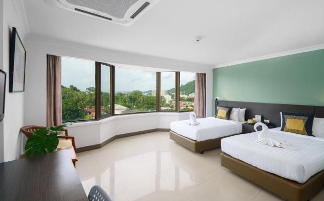 Фото отеля Ipavilion Phuket Hotel
