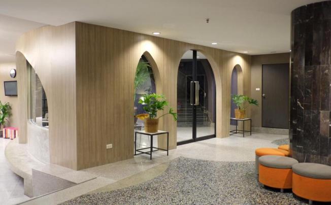 Фото отеля Ipavilion Phuket Hotel