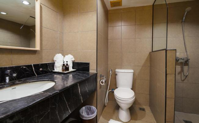 Фото отеля Ipavilion Phuket Hotel