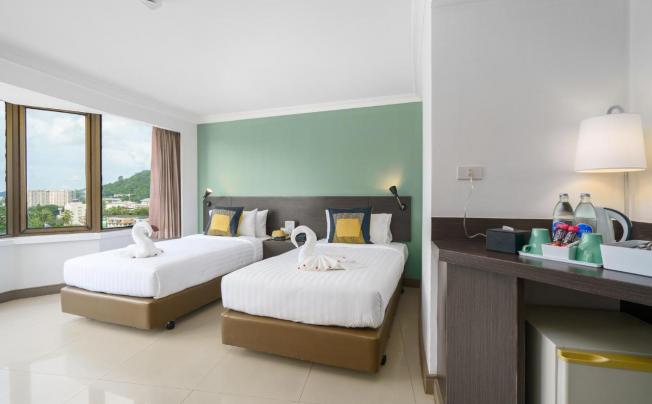 Фото отеля Ipavilion Phuket Hotel