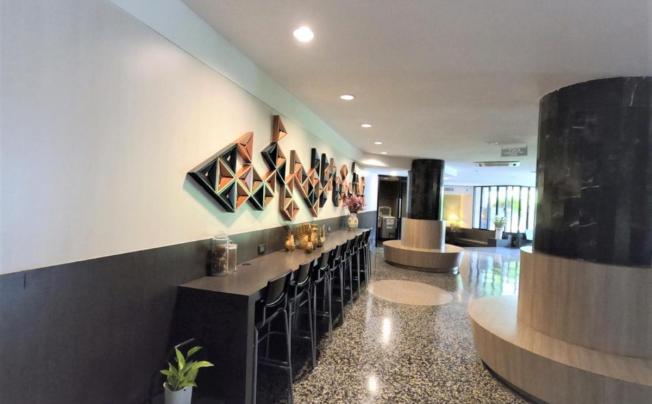 Фото отеля Ipavilion Phuket Hotel
