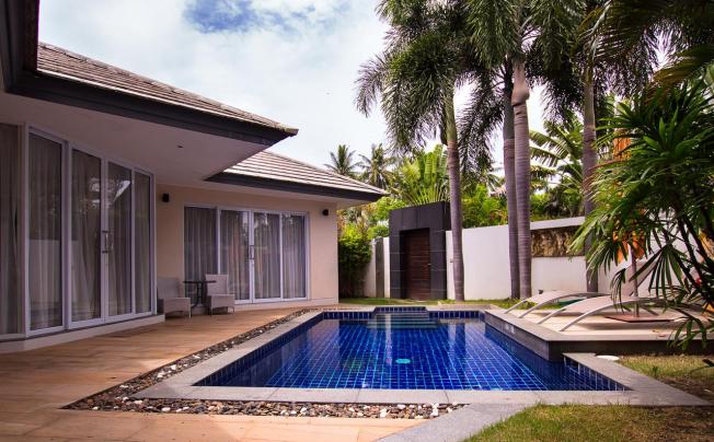 Фото отеля The Place Villas