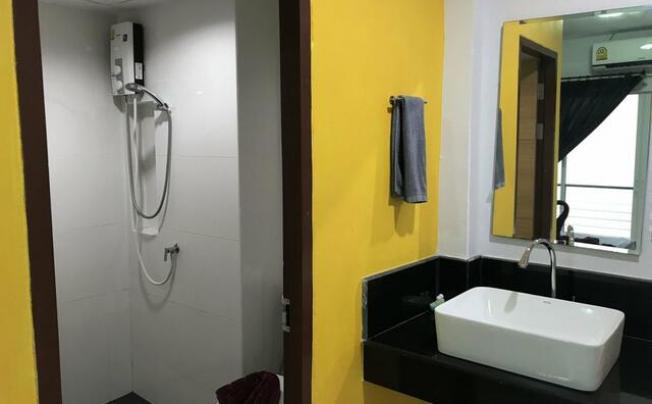 Фото отеля Bedbox Guesthouse & Hostel