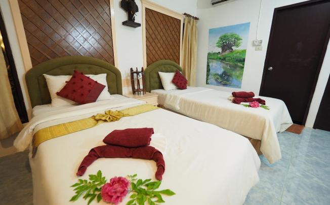 Фото отеля Lanta Palace Resort & Beach Club 