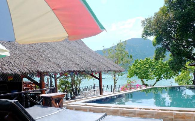 Фото отеля Phi Phi Cozy Seafront Resort