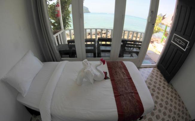 Фото отеля Phi Phi Cozy Seafront Resort