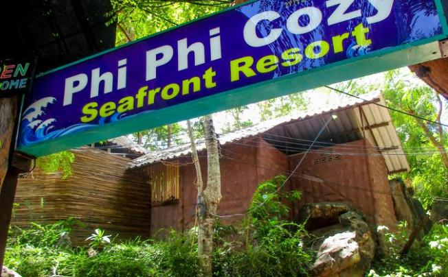 Фото отеля Phi Phi Cozy Seafront Resort