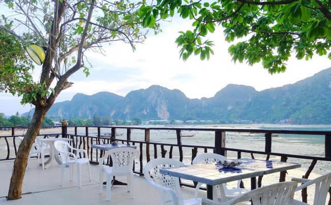 Фото отеля Phi Phi Cozy Seafront Resort