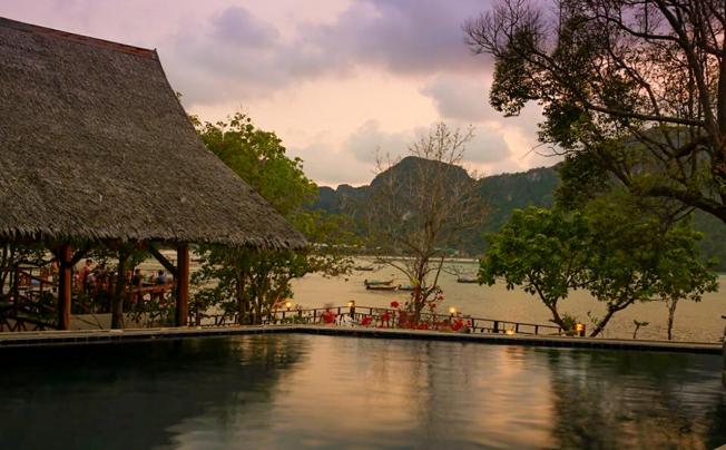 Фото отеля Phi Phi Cozy Seafront Resort