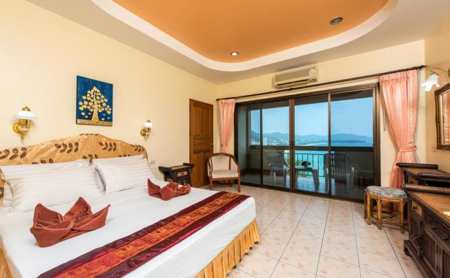 Фото отеля BAAN KARON HILL PHUKET RESORT