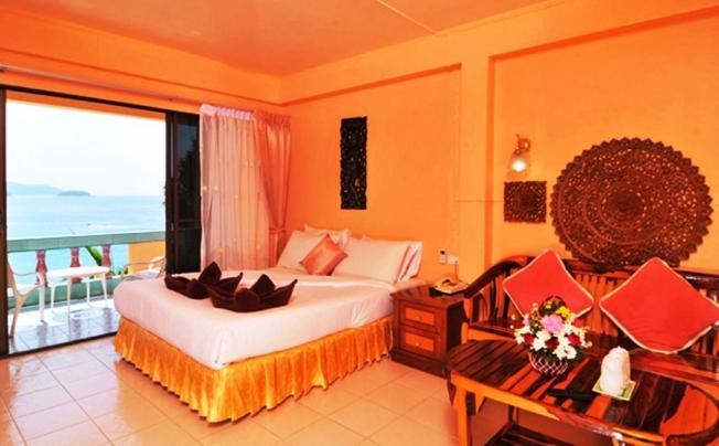 Фото отеля BAAN KARON HILL PHUKET RESORT
