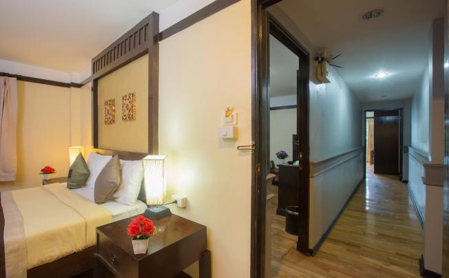 Фото отеля Nilly's Marina Inn