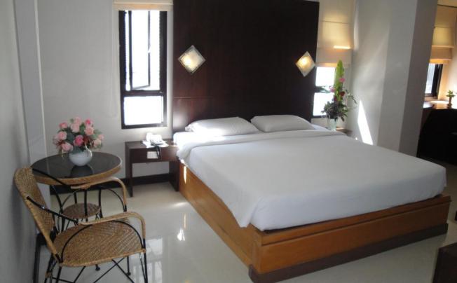 Фото отеля Flipper House Hotel