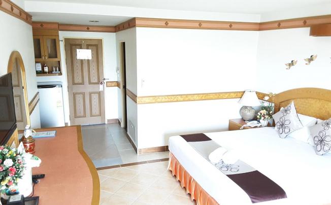 Фото отеля DIANA GARDEN RESORT 