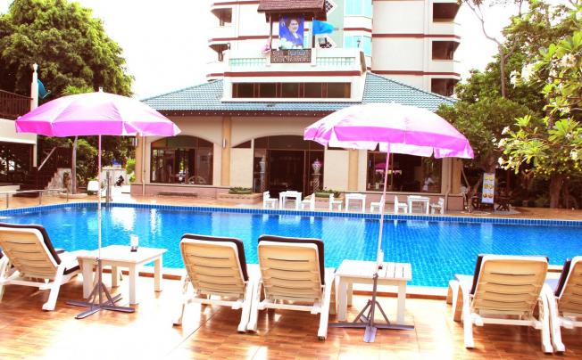 Фото отеля DIANA GARDEN RESORT 