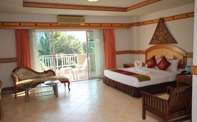 Фото отеля DIANA GARDEN RESORT 