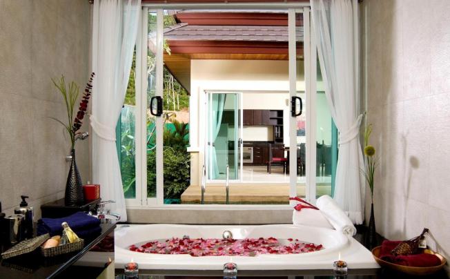 Фото отеля Karon Beach Walk Villa
