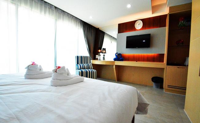 Фото отеля GOLDEN DRAGON BEACH RESORT