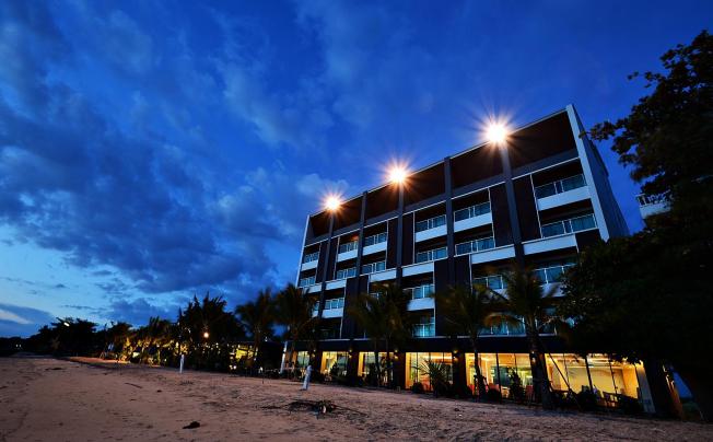 Фото отеля GOLDEN DRAGON BEACH RESORT