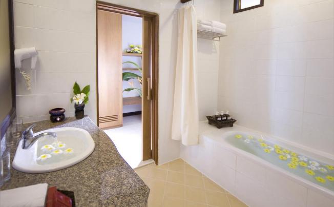 Фото отеля Thai House Beach Resort