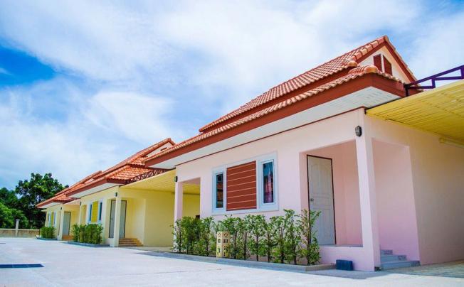 Фото отеля Smile Resort Sriracha