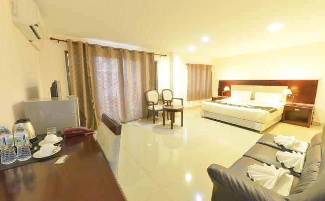 Фото отеля CHAPLIN INN