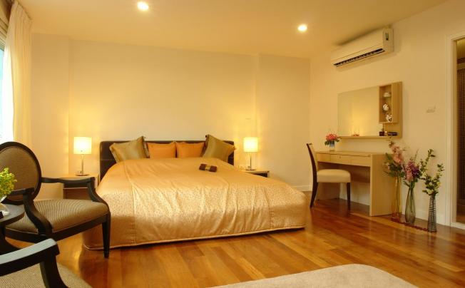 Фото отеля Nara Suite Residence Bangkok