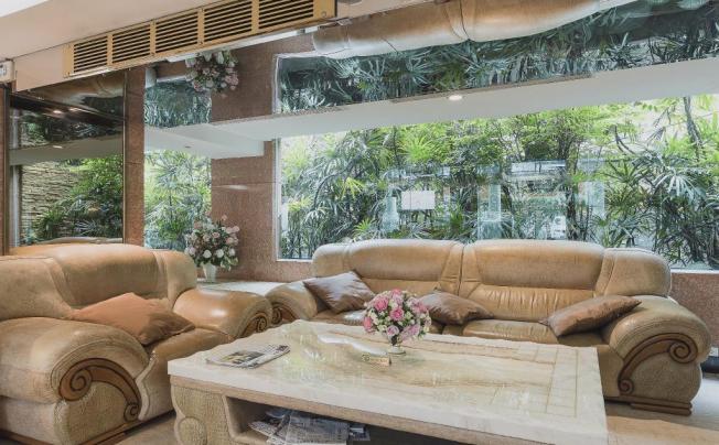 Фото отеля Hope Land Executive Serviced Apartment