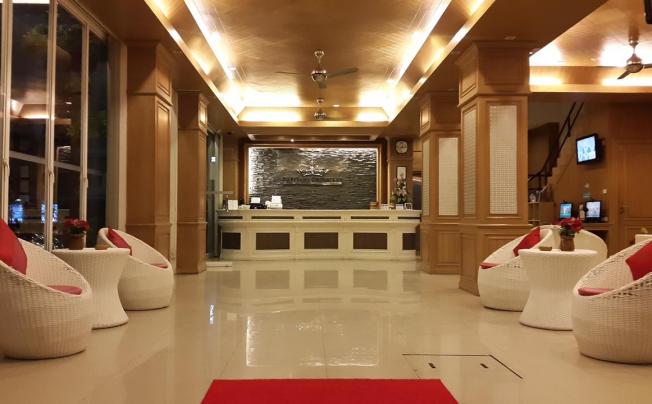 Фото отеля Patong Princess hotel