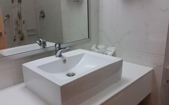 Фото отеля Ariston hotel bangkok