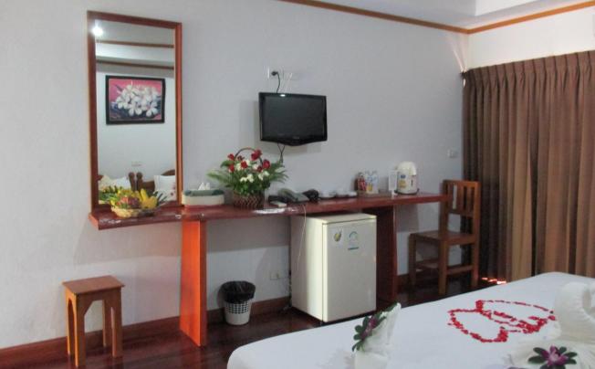 Фото отеля Lipa Bay Resort