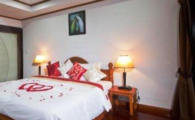 Фото отеля Lipa Bay Resort