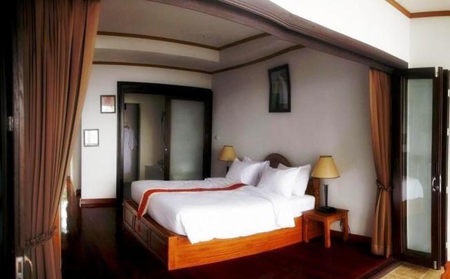 Фото отеля Lipa Bay Resort
