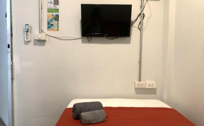 Фото отеля Sleep Sheep Phuket Hostel