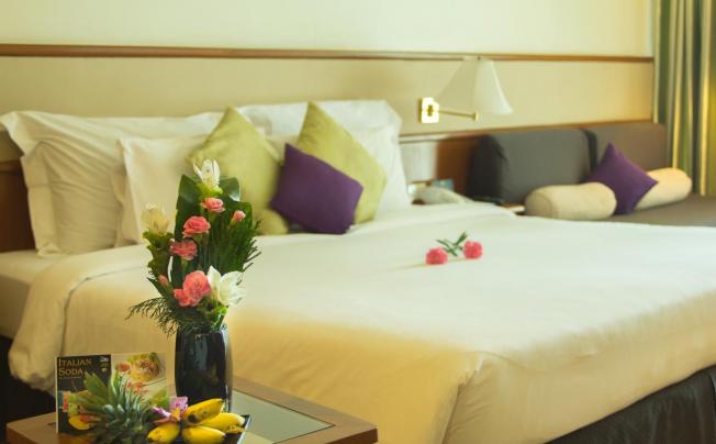 Фото отеля Royal Phuket City Hotel