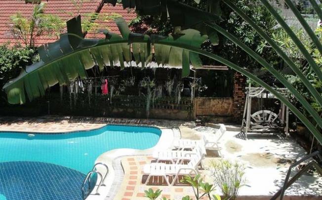 Фото отеля Baan Kasemsuk Guesthouse