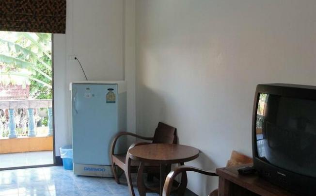 Фото отеля Baan Kasemsuk Guesthouse