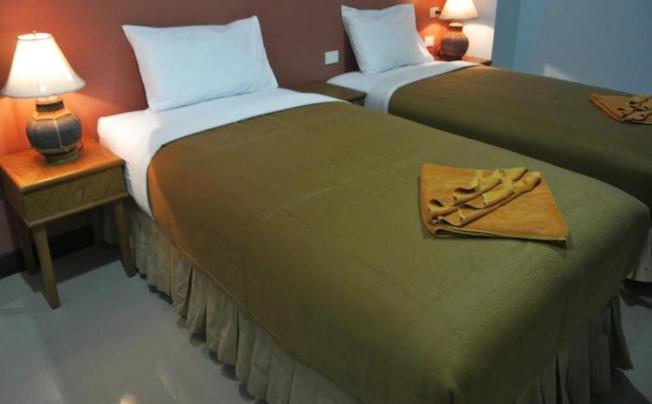 Фото отеля Silla Patong Hostel