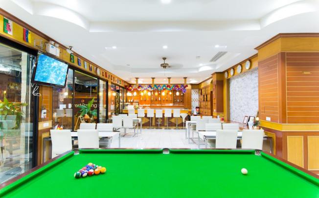 Фото отеля Forest Patong Hotel