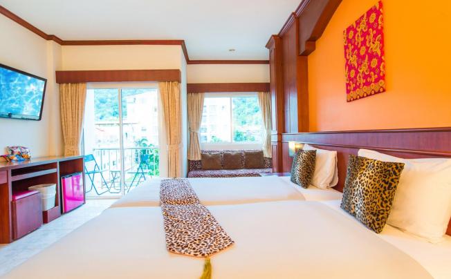 Фото отеля Forest Patong Hotel