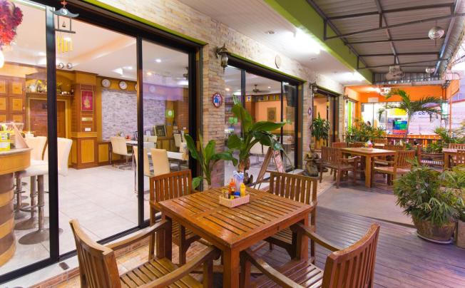 Фото отеля Forest Patong Hotel