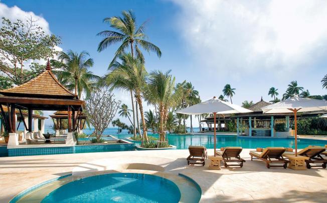 Фото отеля MELATI BEACH RESORT & SPA 