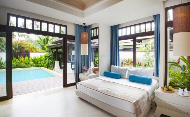Фото отеля MELATI BEACH RESORT & SPA 