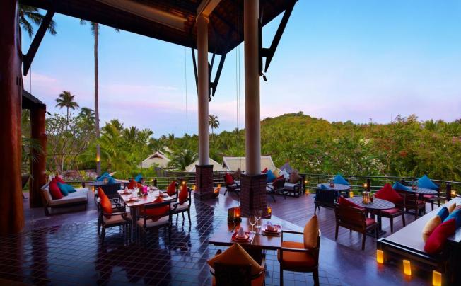 Фото отеля MELATI BEACH RESORT & SPA 