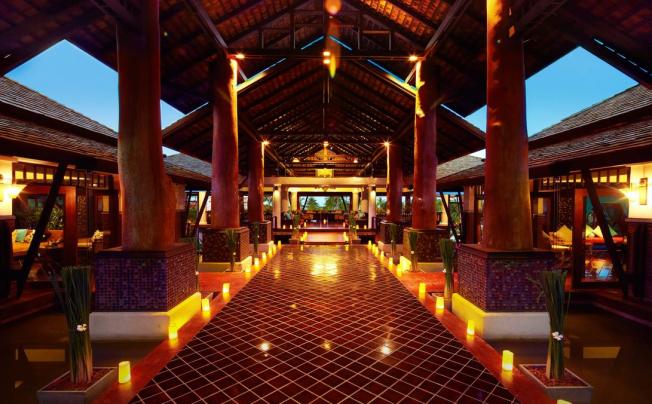 Фото отеля MELATI BEACH RESORT & SPA 