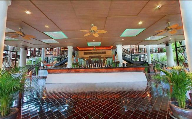 Фото отеля MELATI BEACH RESORT & SPA 