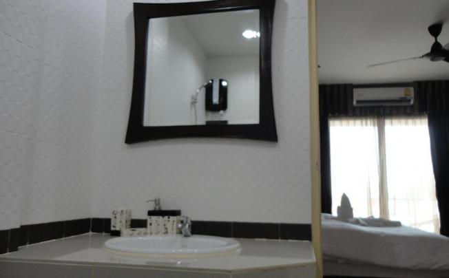 Фото отеля Mellow Space Boutique Rooms